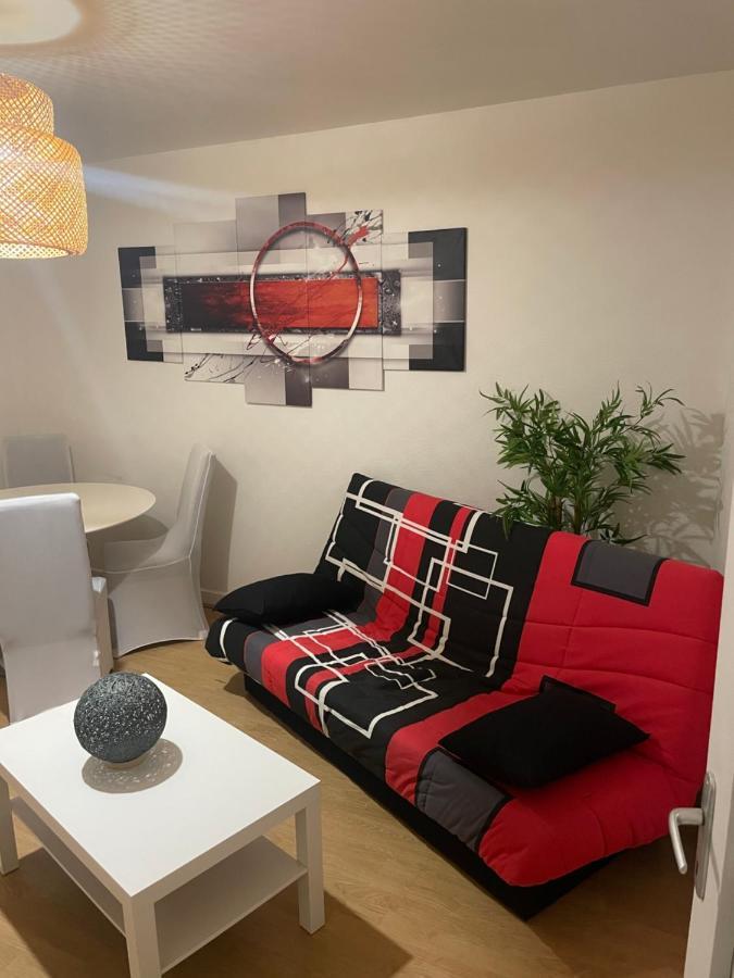 Appartement Complet Hyper Centre Оксер Екстериор снимка
